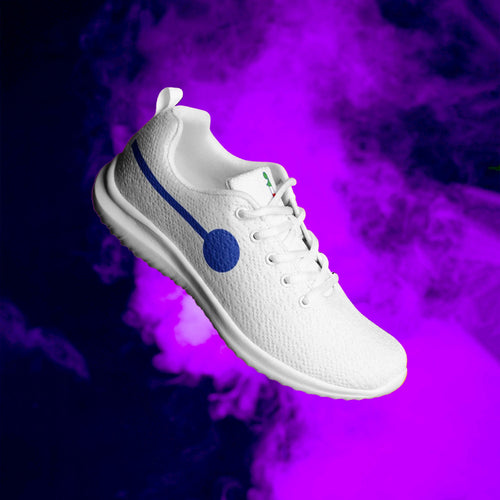 àthlon La Italia™: sneaker bianca da donna con “I” stilizzata blu sul fianco e logo tricolore sulla linguetta. Wear Your Best Version.